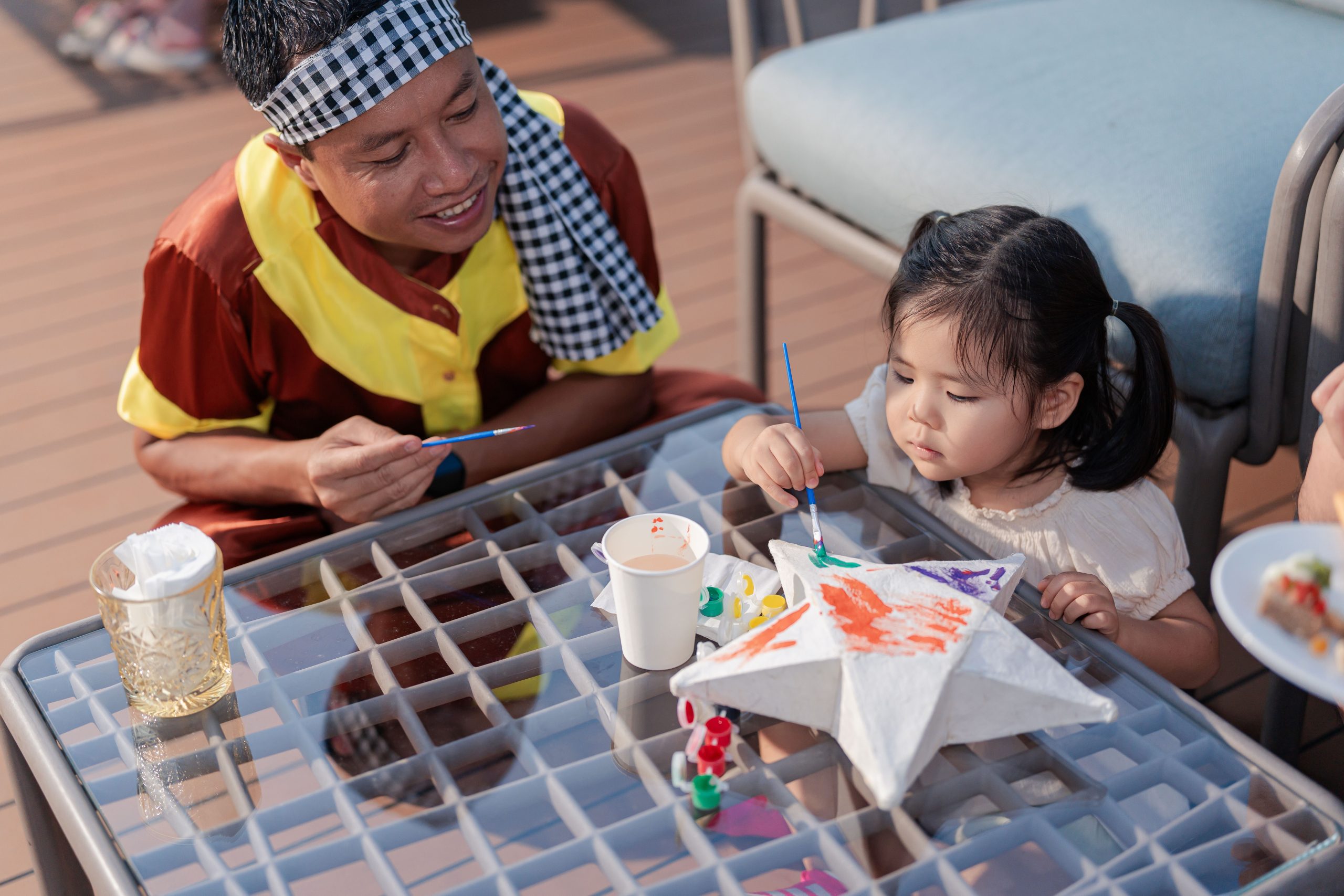 Dó Paper Lantern Painting Workshop